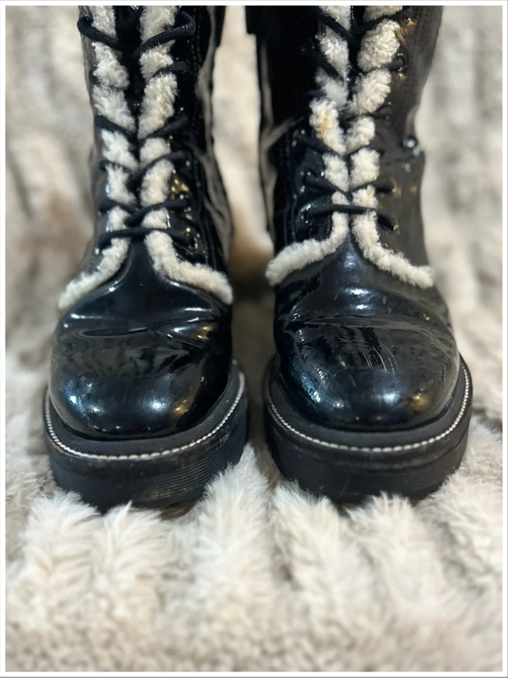 Tory Burch Miller Lug-Sole Boots ~ Size 8.5M ~ Item #SB76